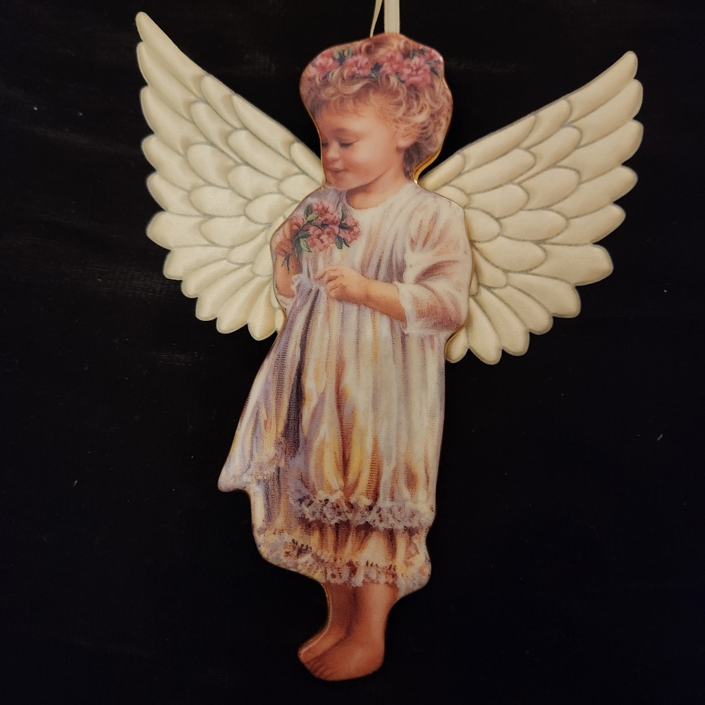 Bradford Exchange Heaven's Little Angels Christmas Ornaments Set of 3 Ornaments - Picture 4 of 11